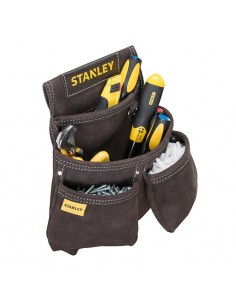 Porte outils en cuir marron simple de  Stanley avec matériel rempli dans les poches vue de 3/4